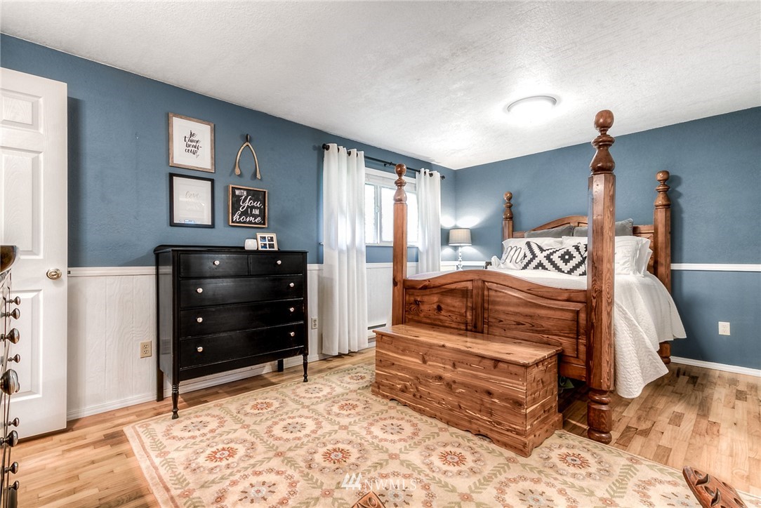 13632 197th Avenue Southeast Renton, WA 98059 - Photo 14 of 22 Gallery Image 14