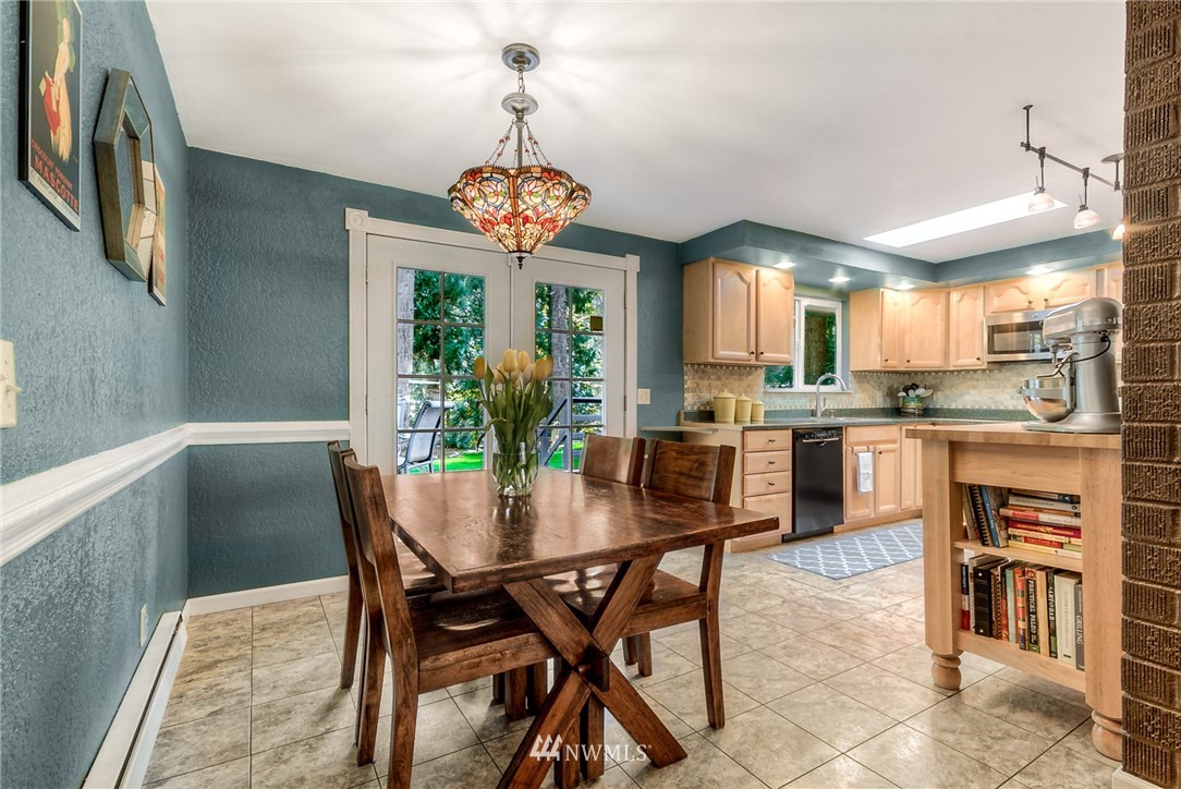 13632 197th Avenue Southeast Renton, WA 98059 - Photo 7 of 22 Gallery Image 7