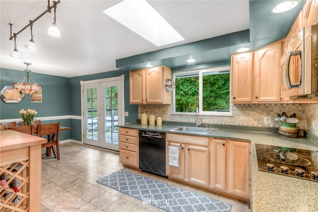 13632 197th Avenue Southeast Renton, WA 98059 - Photo 10 of 22 Gallery Image 10