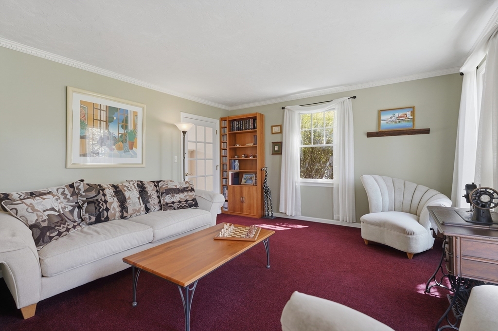113 Madison Road Northborough, MA 01532 - Photo 5 of 42