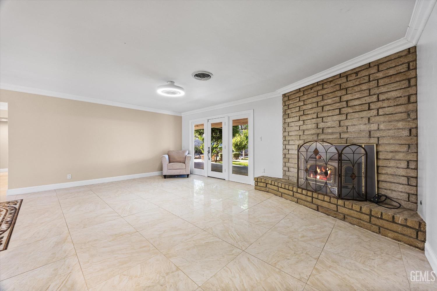 Undisclosed Address Bakersfield, CA 93308 - Photo 11 of 42