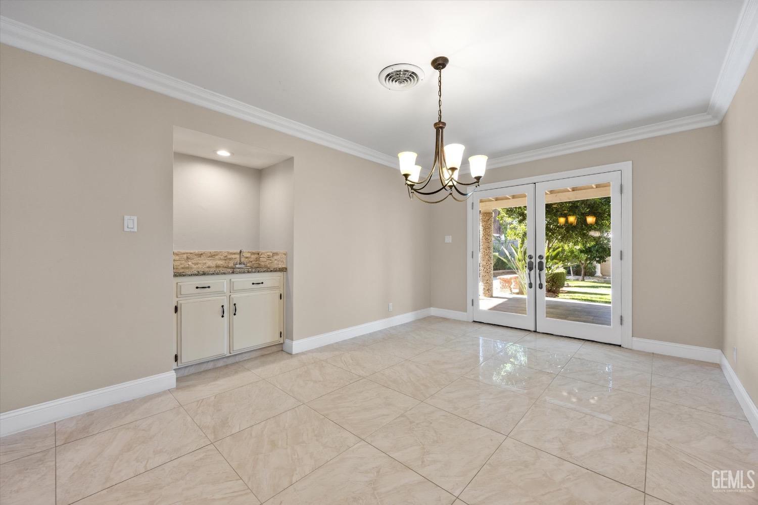 Undisclosed Address Bakersfield, CA 93308 - Photo 13 of 42