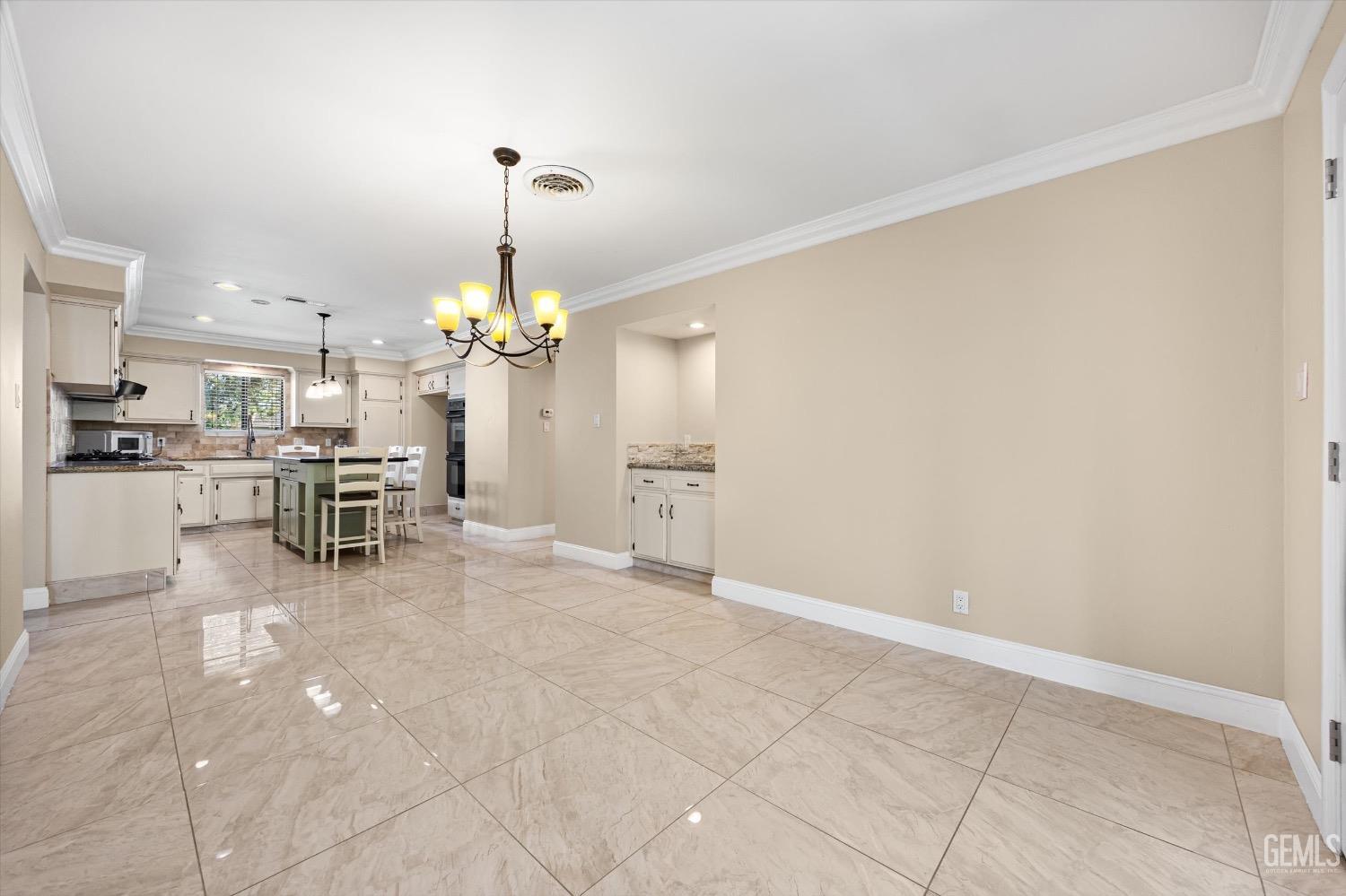 Undisclosed Address Bakersfield, CA 93308 - Photo 15 of 42