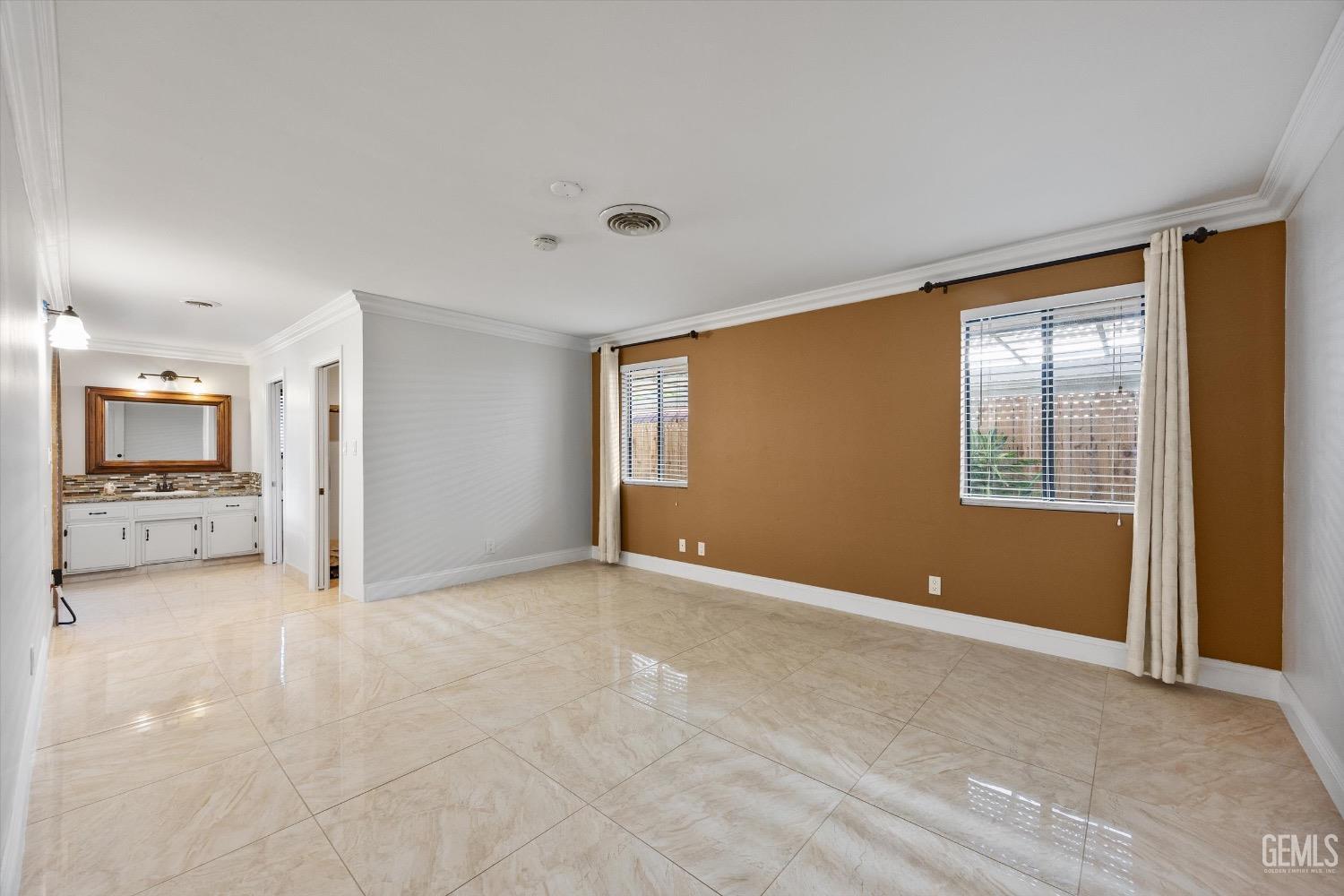 Undisclosed Address Bakersfield, CA 93308 - Photo 20 of 42