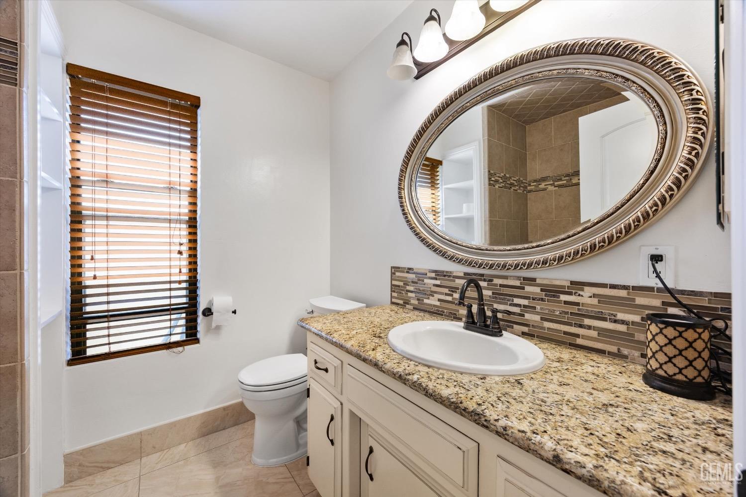 Undisclosed Address Bakersfield, CA 93308 - Photo 26 of 42