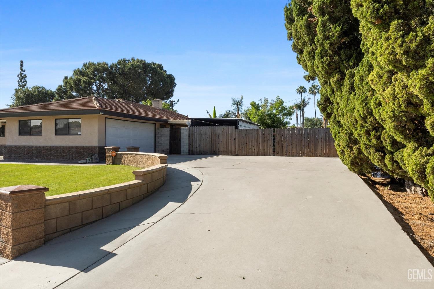 Undisclosed Address Bakersfield, CA 93308 - Photo 4 of 42