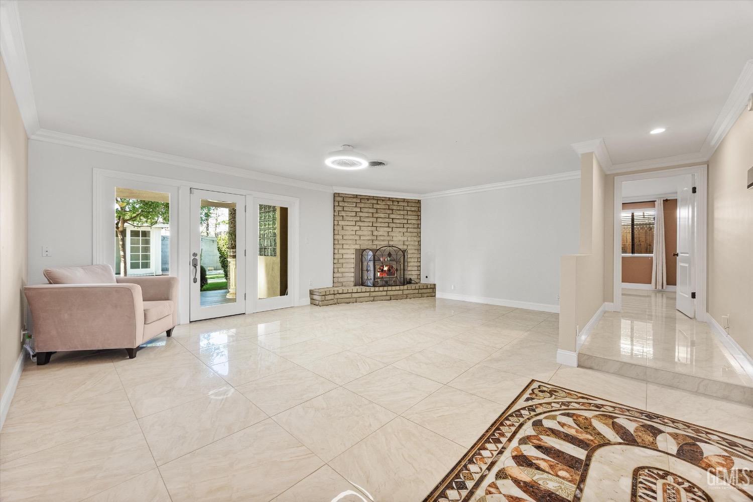 Undisclosed Address Bakersfield, CA 93308 - Photo 7 of 42