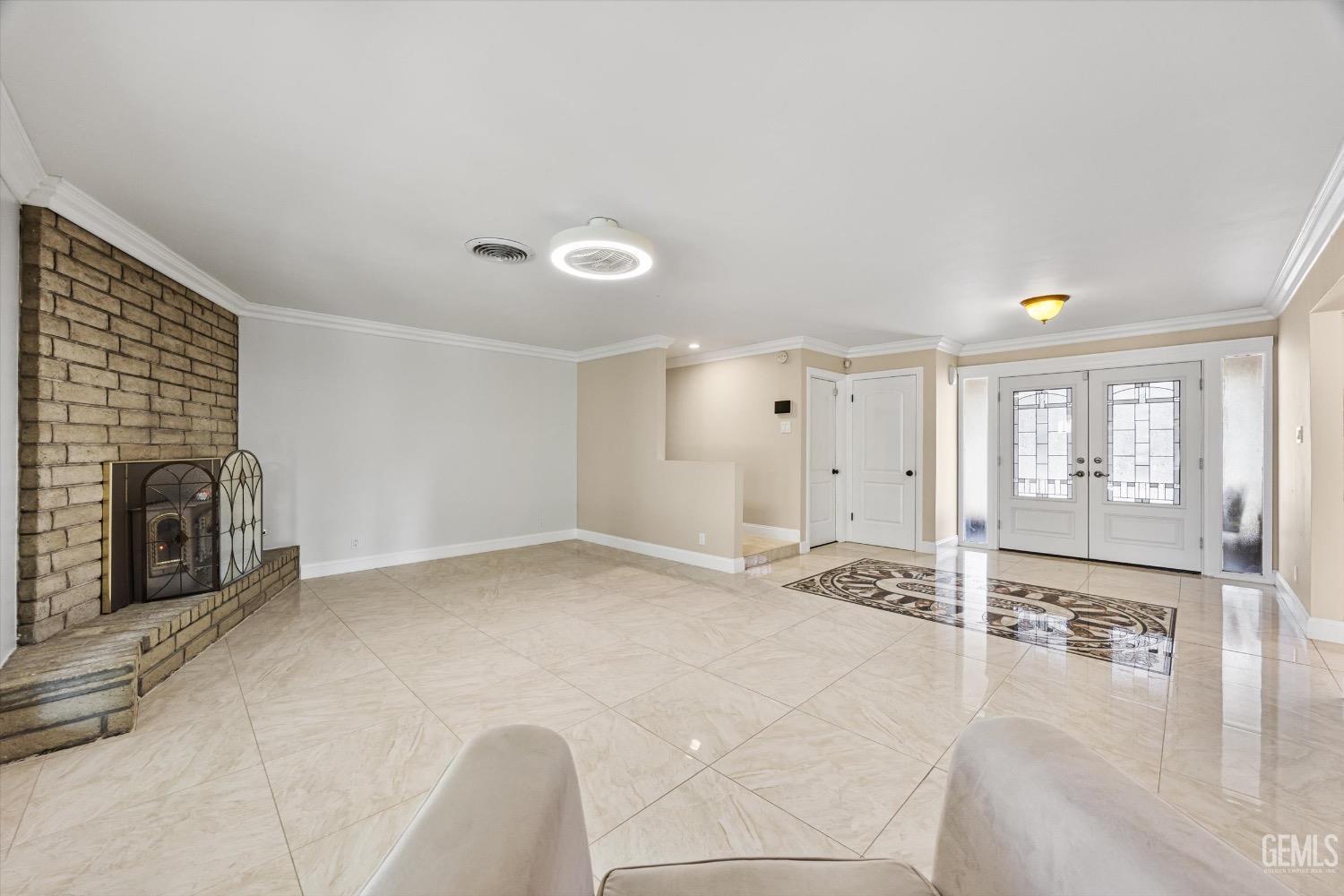 Undisclosed Address Bakersfield, CA 93308 - Photo 8 of 42