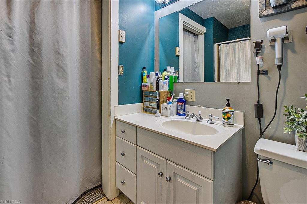 2087 Kivett Council Road Staley, NC 27355 - Photo 22 of 38
