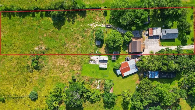 $750,000 | 3929 Almeda Genoa Road, Houston, TX 77047