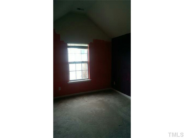1529 Cricket Ridge Drive Raleigh, NC 27610 - Photo 2 of 5 Gallery Image 2