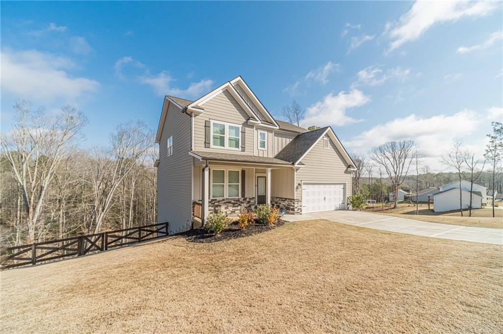 1548 Ridgewood Court Monroe, GA 30656 - Photo 54 of 59 a view of a house with snow on the background