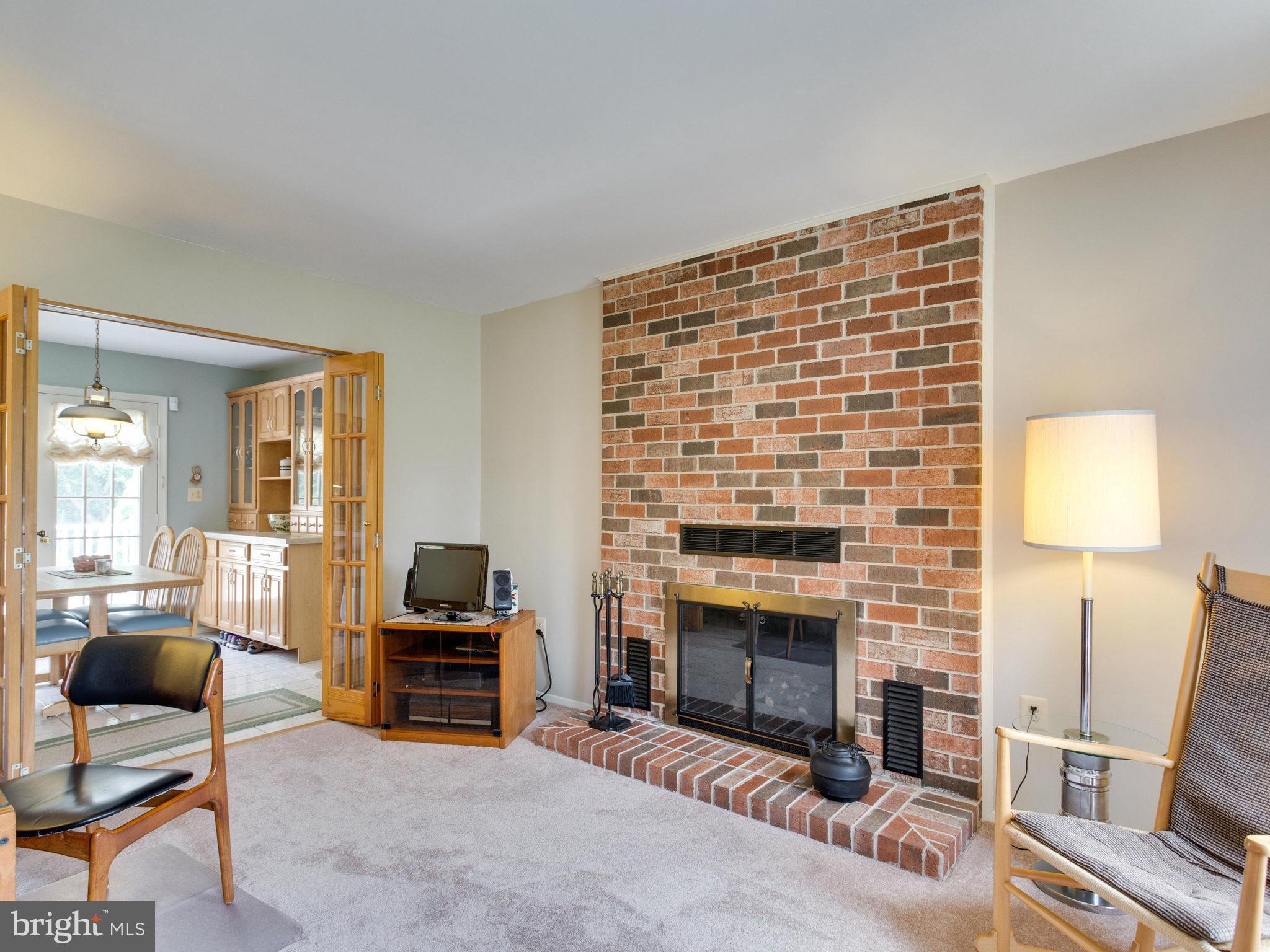 5697 Linton Road Sykesville, MD 21784 - Photo 11 of 30 Family Room with Gas FP, Brick to Ceiling Hearth