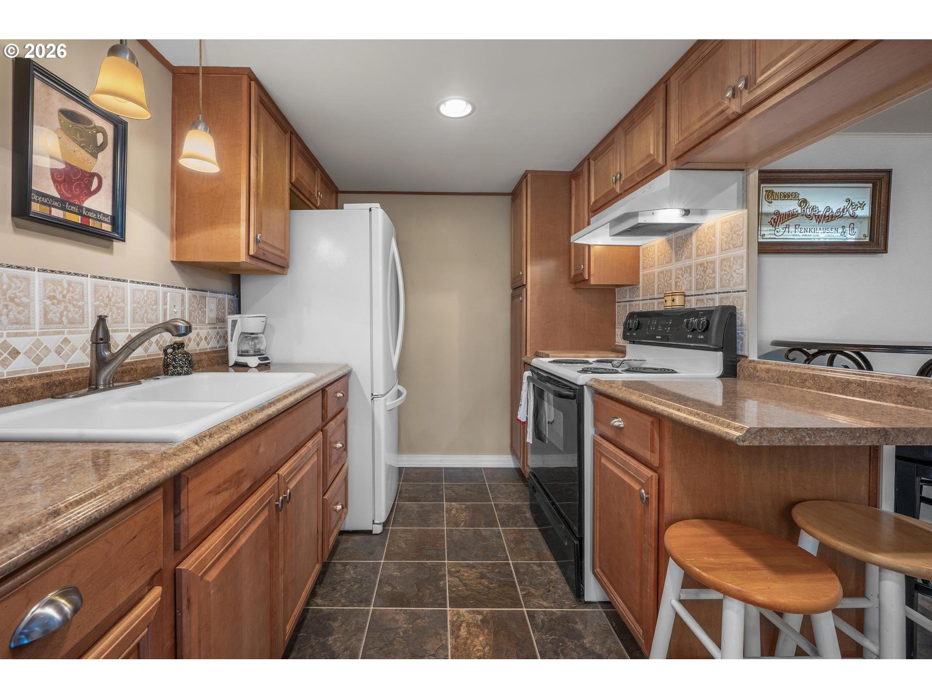 9130 Southwest Borders Street Portland, OR 97223 - Photo 20 of 38