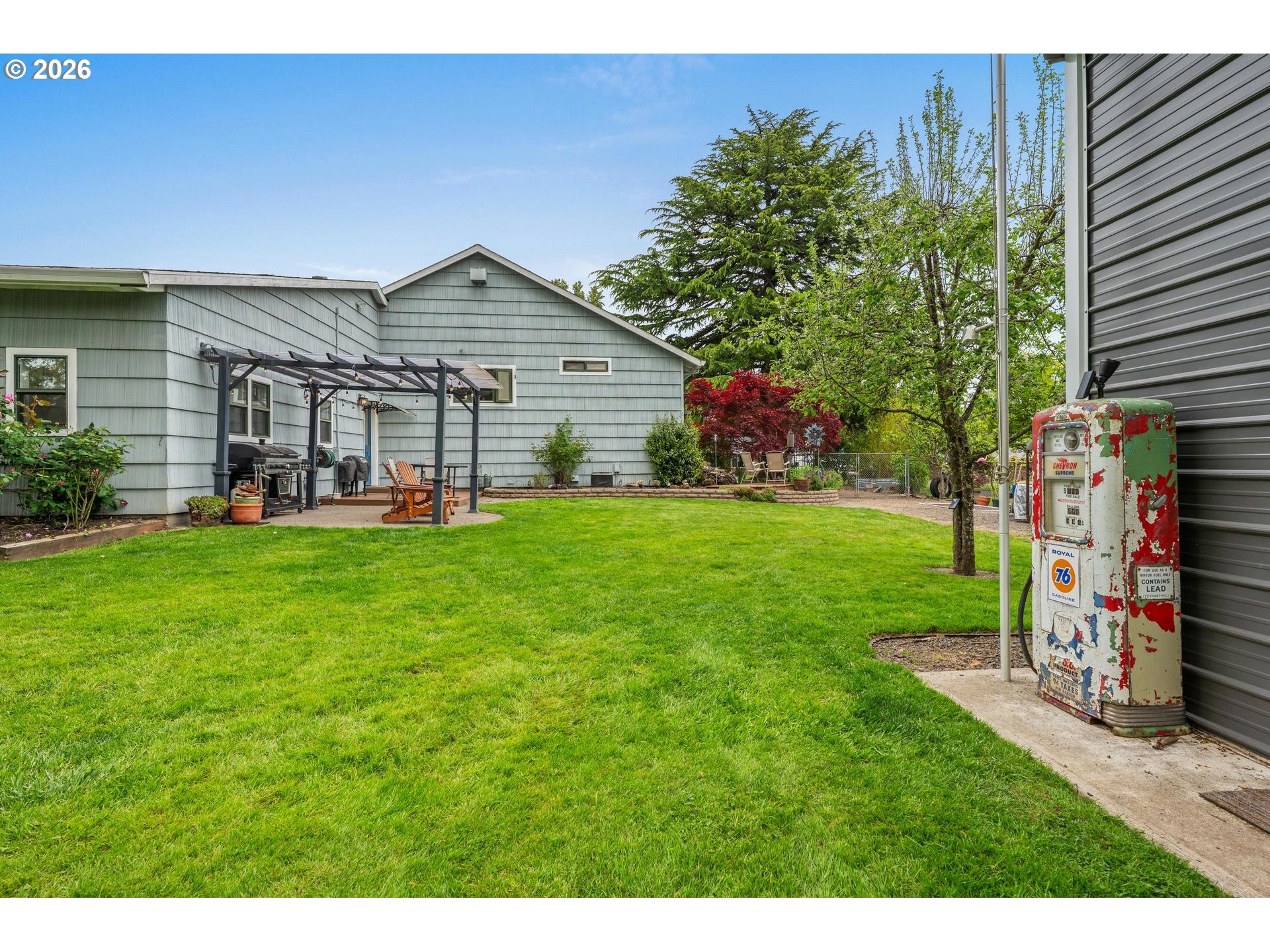 9130 Southwest Borders Street Portland, OR 97223 - Photo 31 of 38