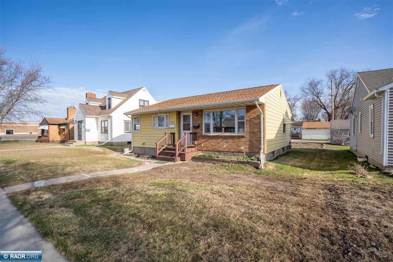 815 South 6th Street Virginia, MN 55792 - Photo 1 of 21