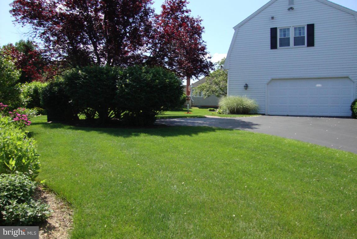 303 Rumford Road Lititz, PA 17543 - Photo 11 of 57