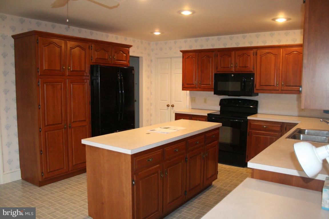 303 Rumford Road Lititz, PA 17543 - Photo 23 of 57
