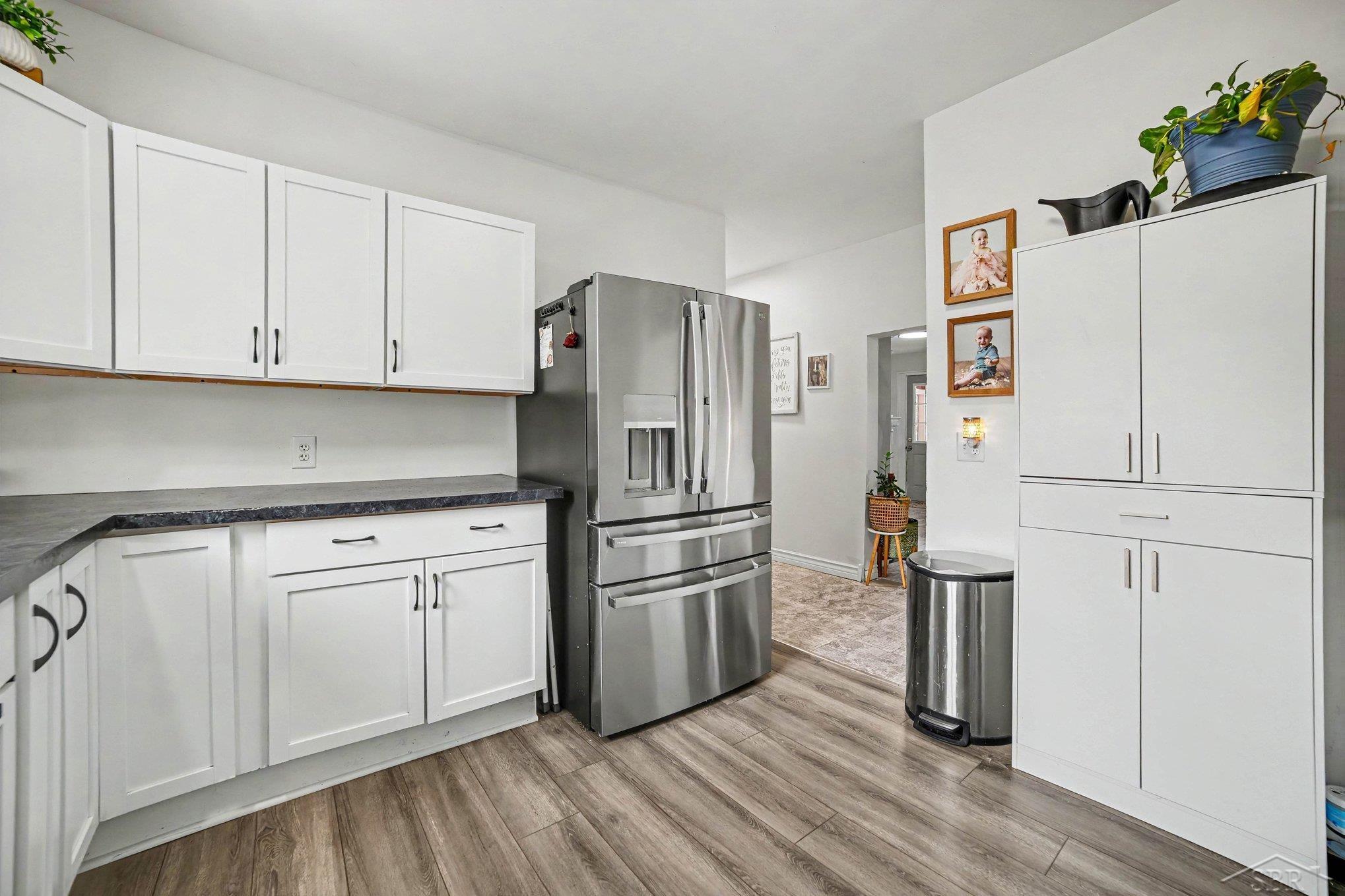 1424 North Trumbull Street Bay City, MI 48708 - Photo 4 of 33