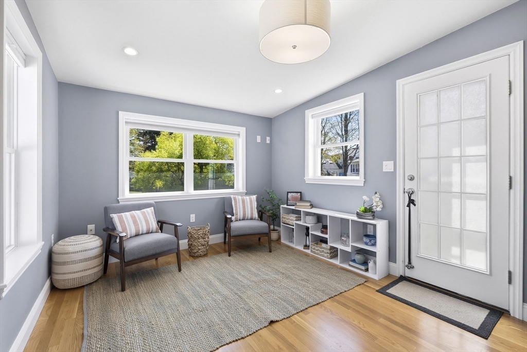 22 Mountain Road Burlington, MA 01803 - Photo 11 of 23 Gallery Image 11