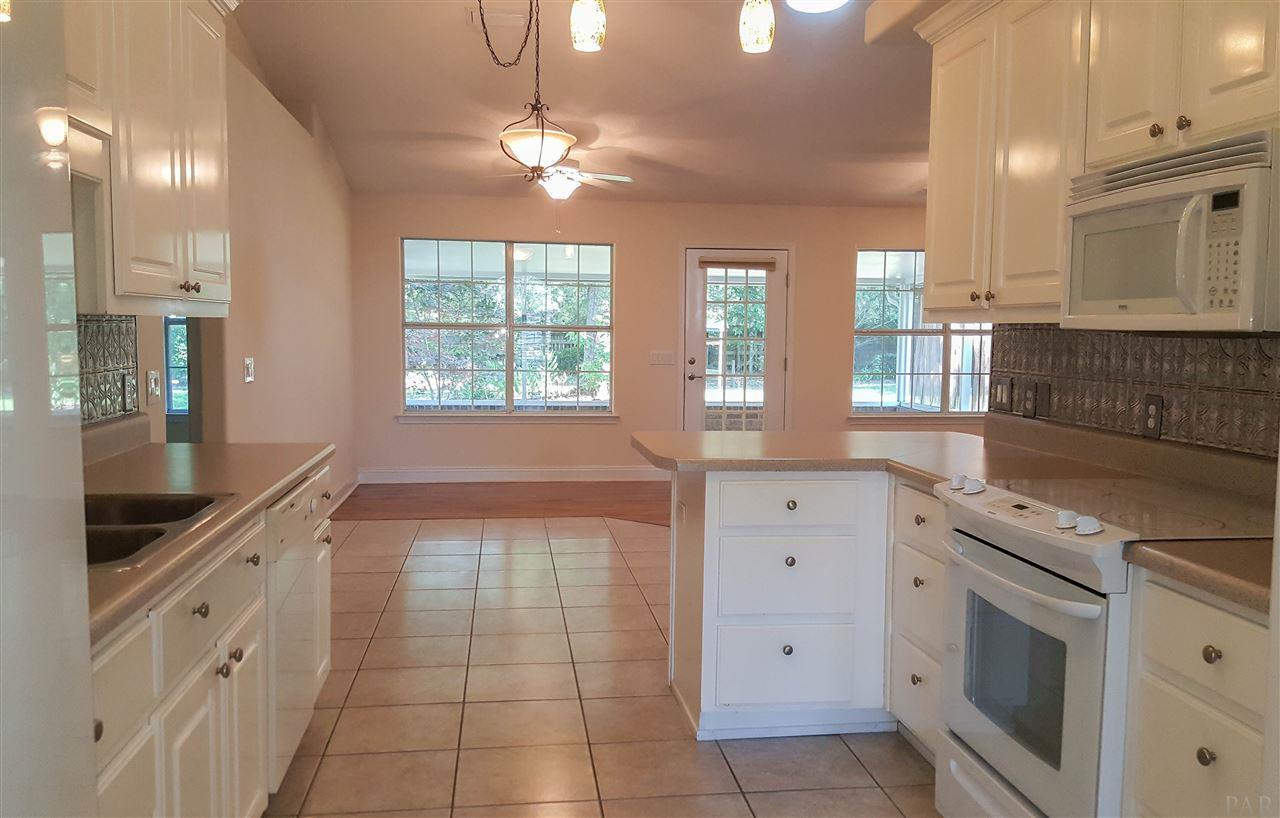 5424 Heatherton Road Milton, FL 32570 - Photo 16 of 46 Gallery Image 16