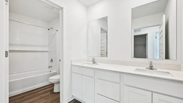 $401,990 | 1248 Linden Terrace, Hampshire, IL 60140