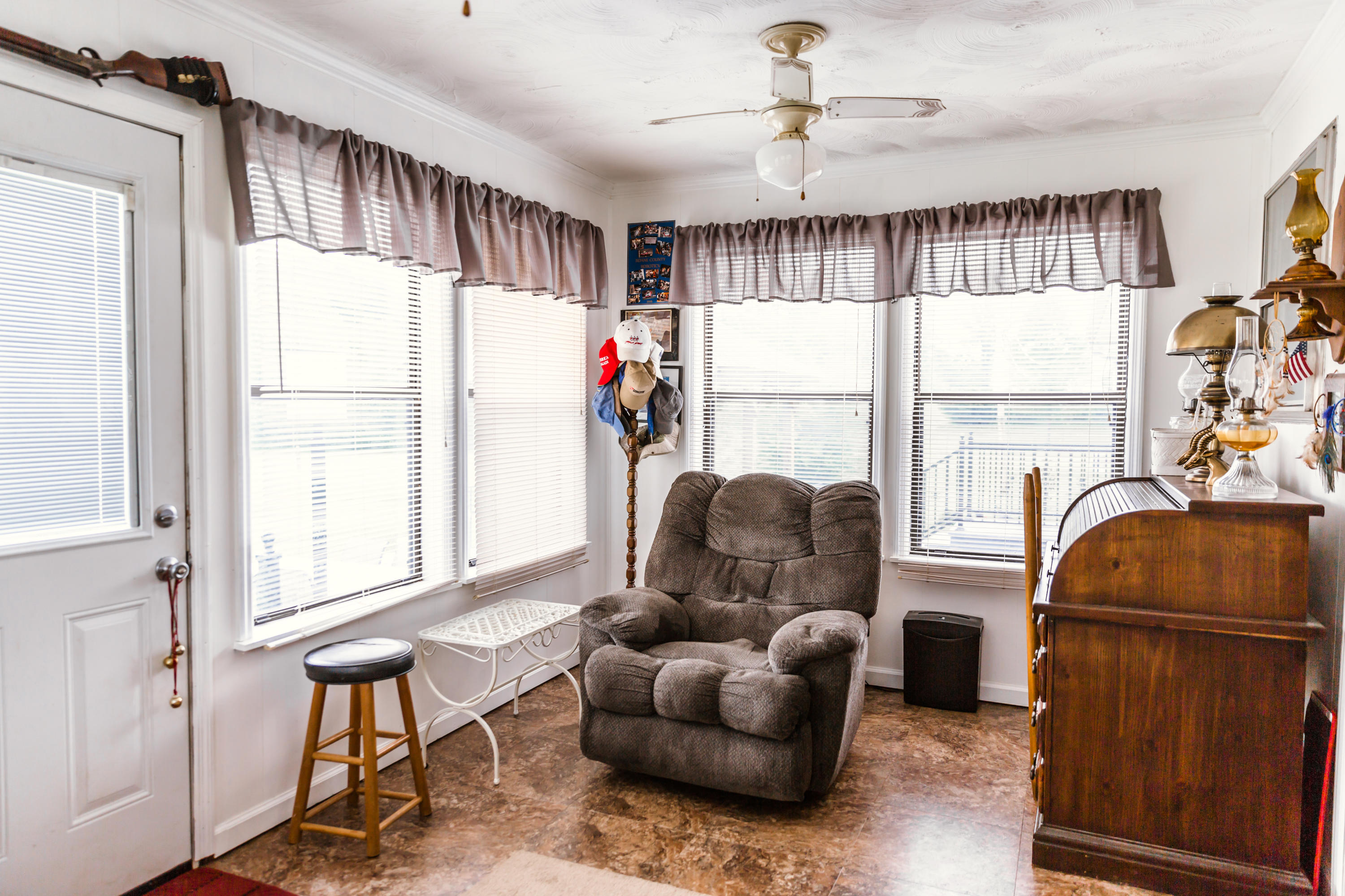 164 Long Road Kingston, TN 37763 - Photo 17 of 26 IA2A0040-1