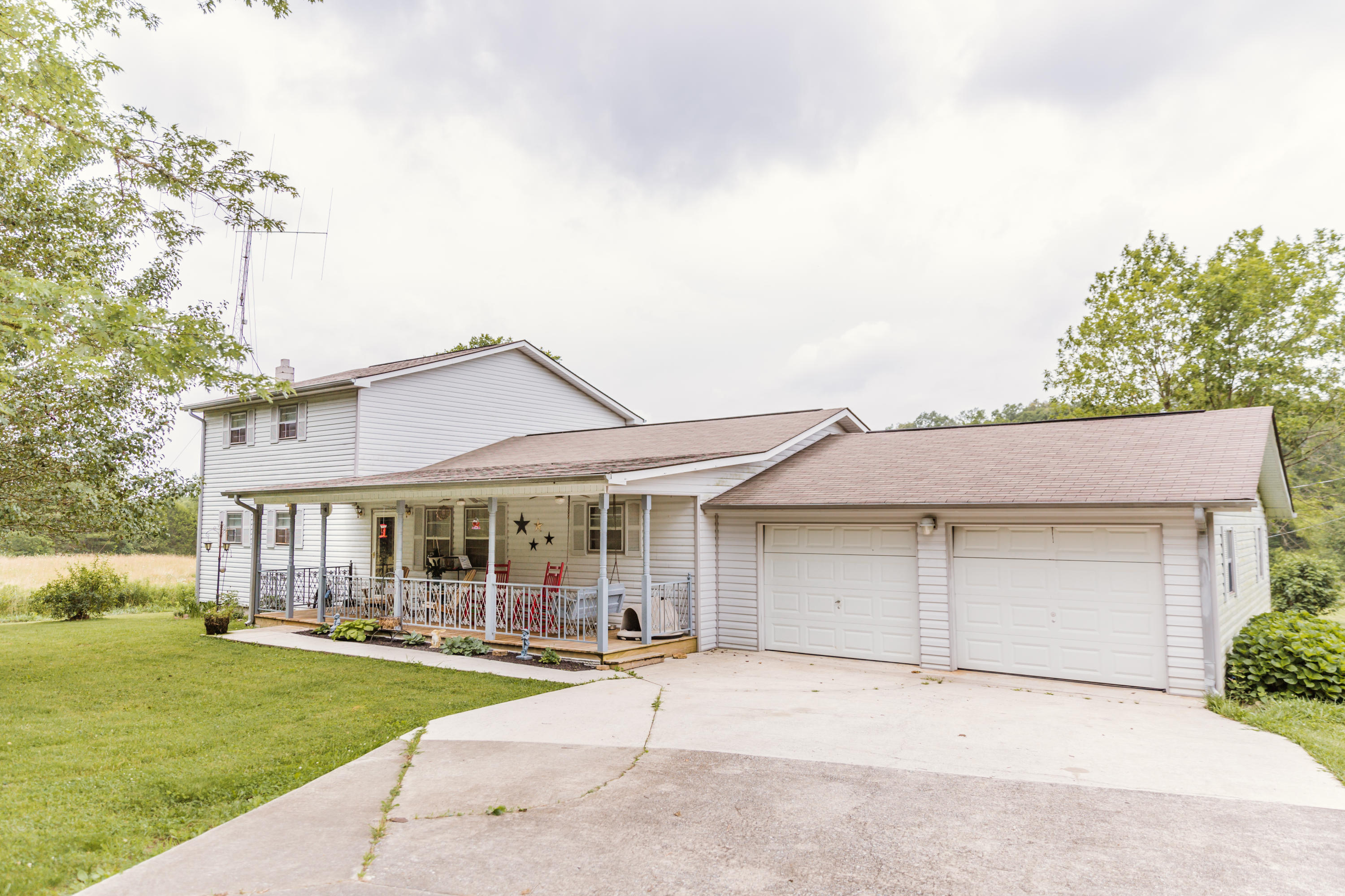 164 Long Road Kingston, TN 37763 - Photo 3 of 26 IA2A0072-1