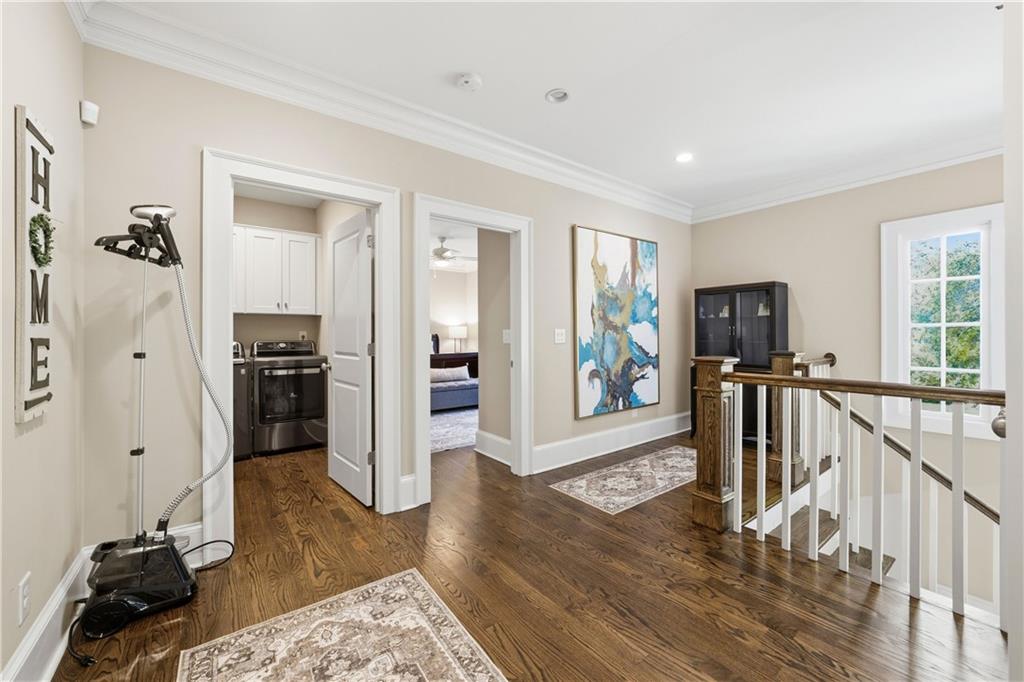 1295 Cumberland Road Northeast Atlanta, GA 30306 - Photo 48 of 71 a view of a living room