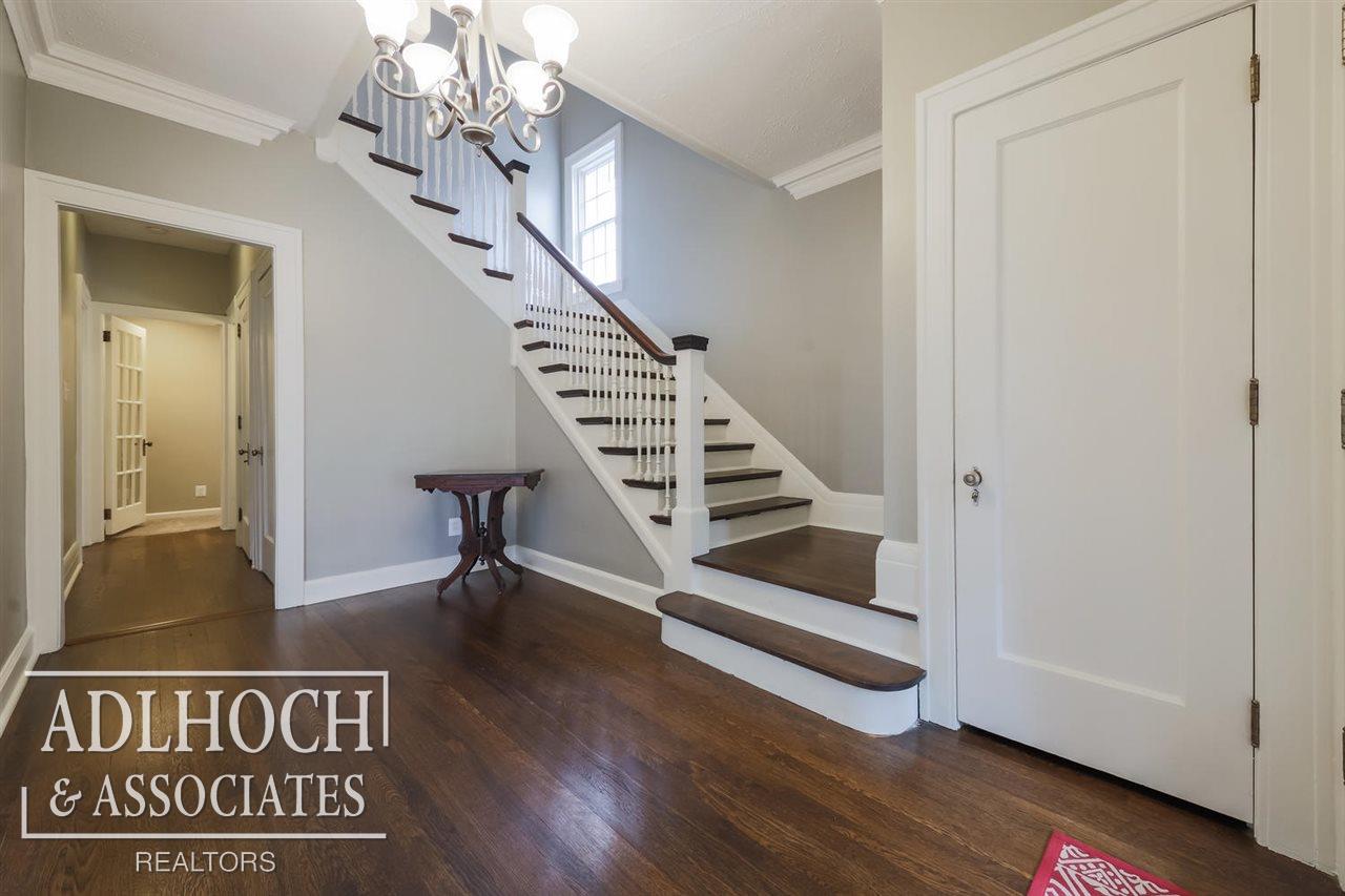 1014 Yorkshire Road Grosse Pointe Park, MI 48230 - Photo 4 of 52