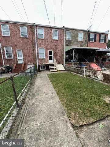 a view of a outdoor space