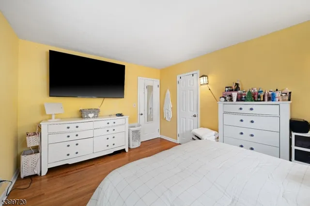 $549,000 | 17 Princeton Street, Clifton, NJ 07014