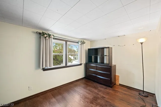 $549,000 | 17 Princeton Street, Clifton, NJ 07014