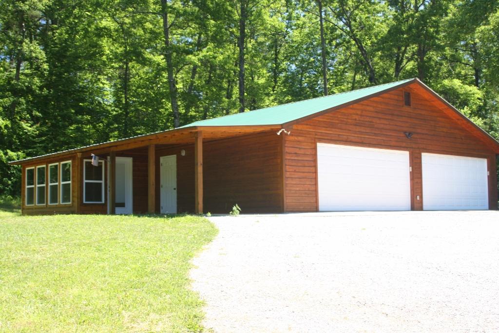 1241 Darrow Ridge Road Jamestown, TN 38556 - Photo 1 of 28 IMG_3179 (1024x683)