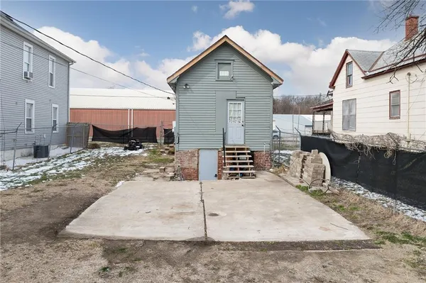 $37,500 | 837 South 22nd Street, St. Joseph, MO 64507