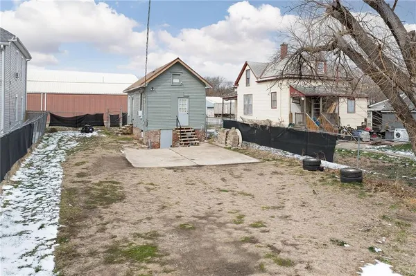 $37,500 | 837 South 22nd Street, St. Joseph, MO 64507