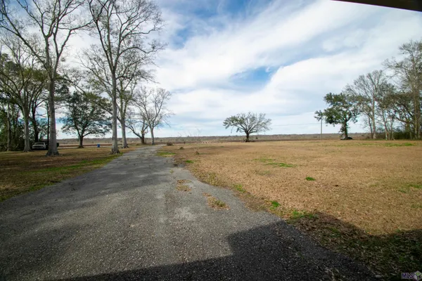 $297,900 | 1086-9a-1 Victoria Riverside Road, Patterson, LA 70392