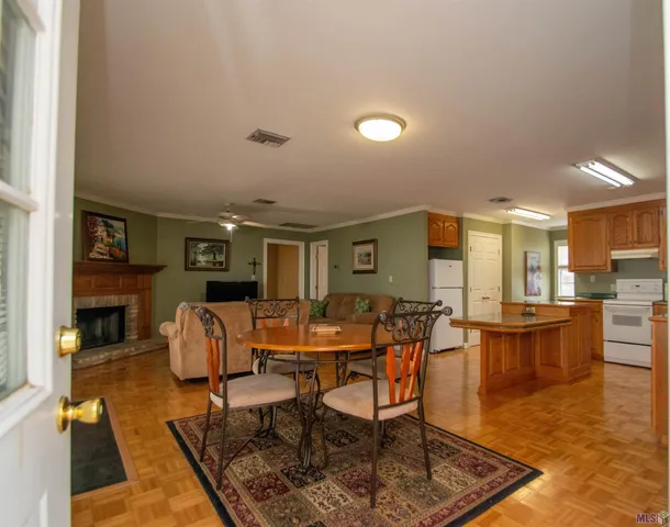 $297,900 | 1086-9a-1 Victoria Riverside Road, Patterson, LA 70392