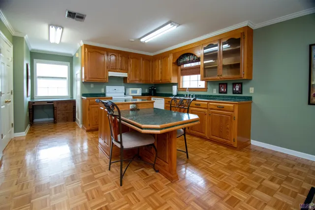 $297,900 | 1086-9a-1 Victoria Riverside Road, Patterson, LA 70392