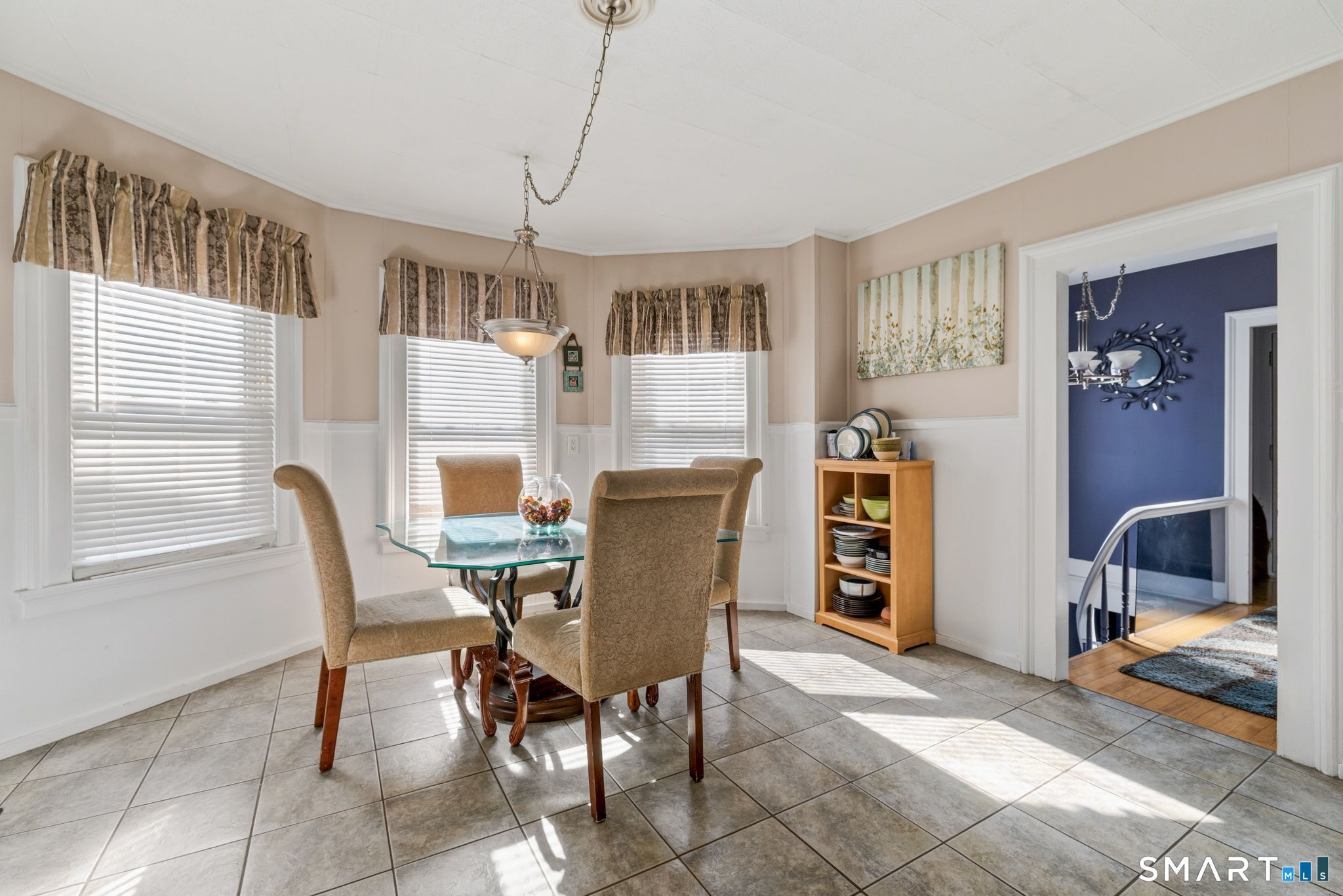 27 Windsor Avenue Meriden, CT 06451 - Photo 3 of 36 Unit #2 kitchen