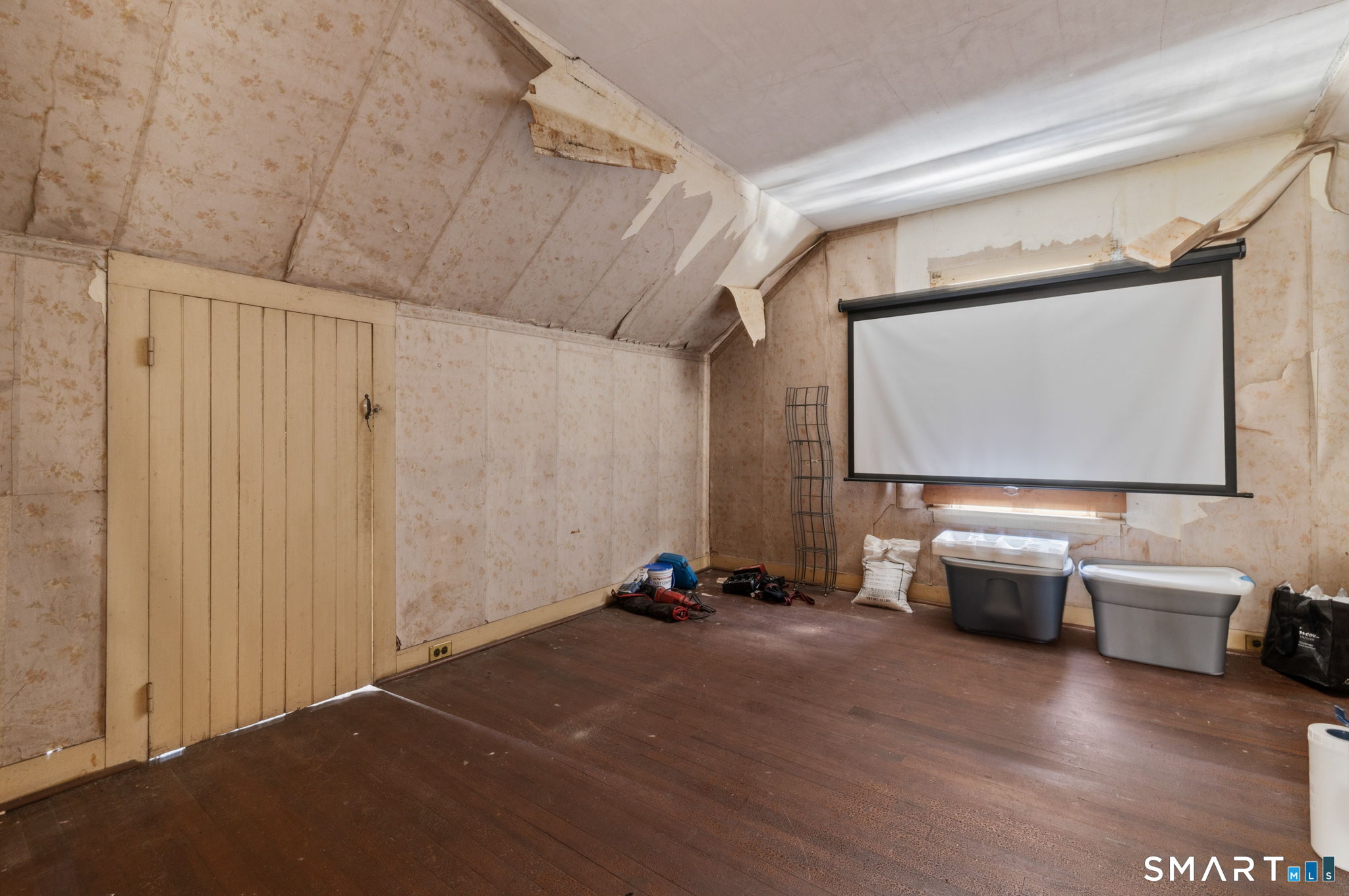 27 Windsor Avenue Meriden, CT 06451 - Photo 33 of 36 Attic bedroom - possible 3rd bedroom for unit #2