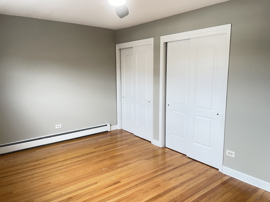 11255 South Roberts Road, Unit 2S Palos Hills, IL 60465 - Photo 9 of 10