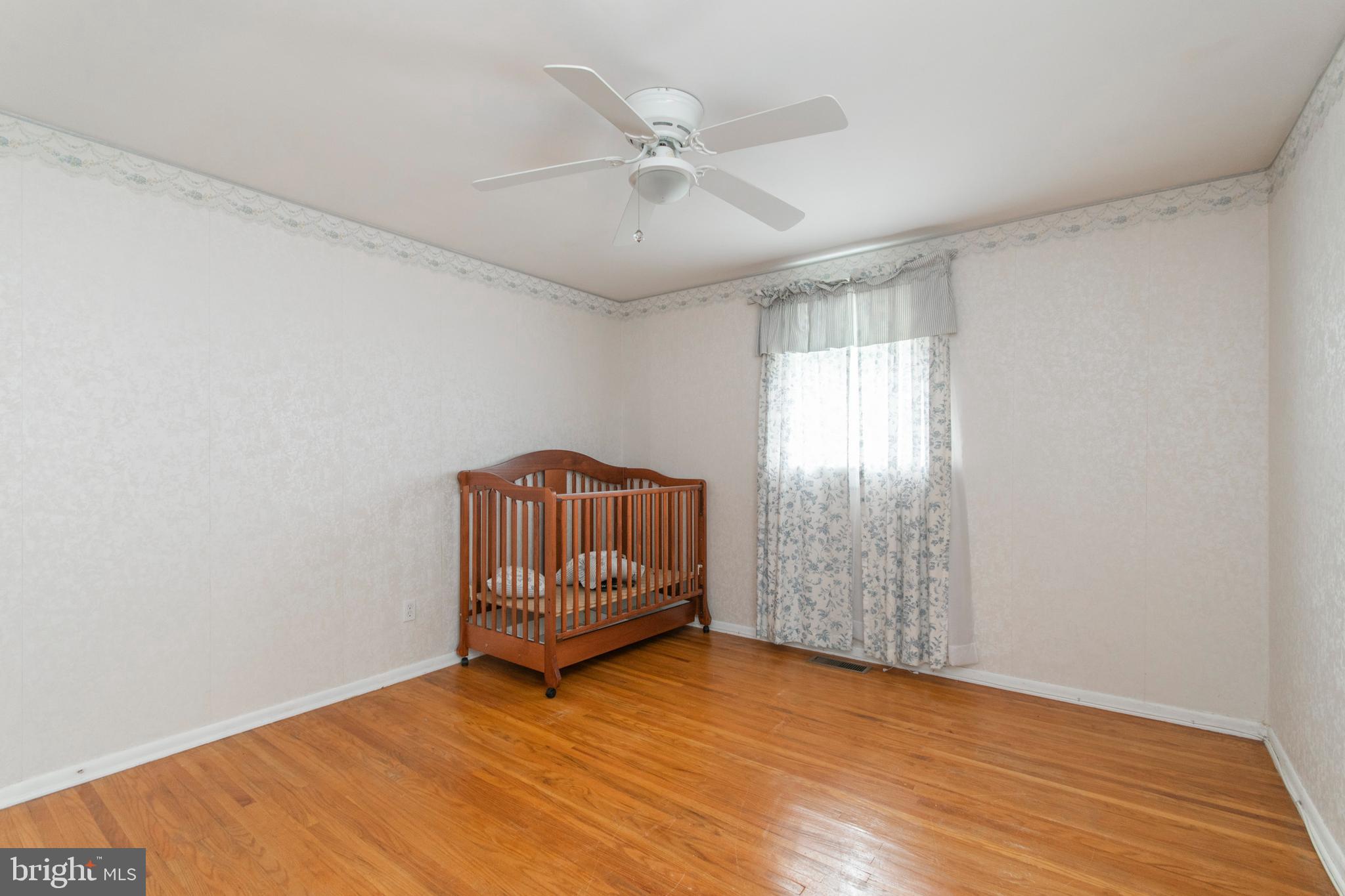 1120 Bloomdale Road Philadelphia, PA 19115 - Photo 17 of 31