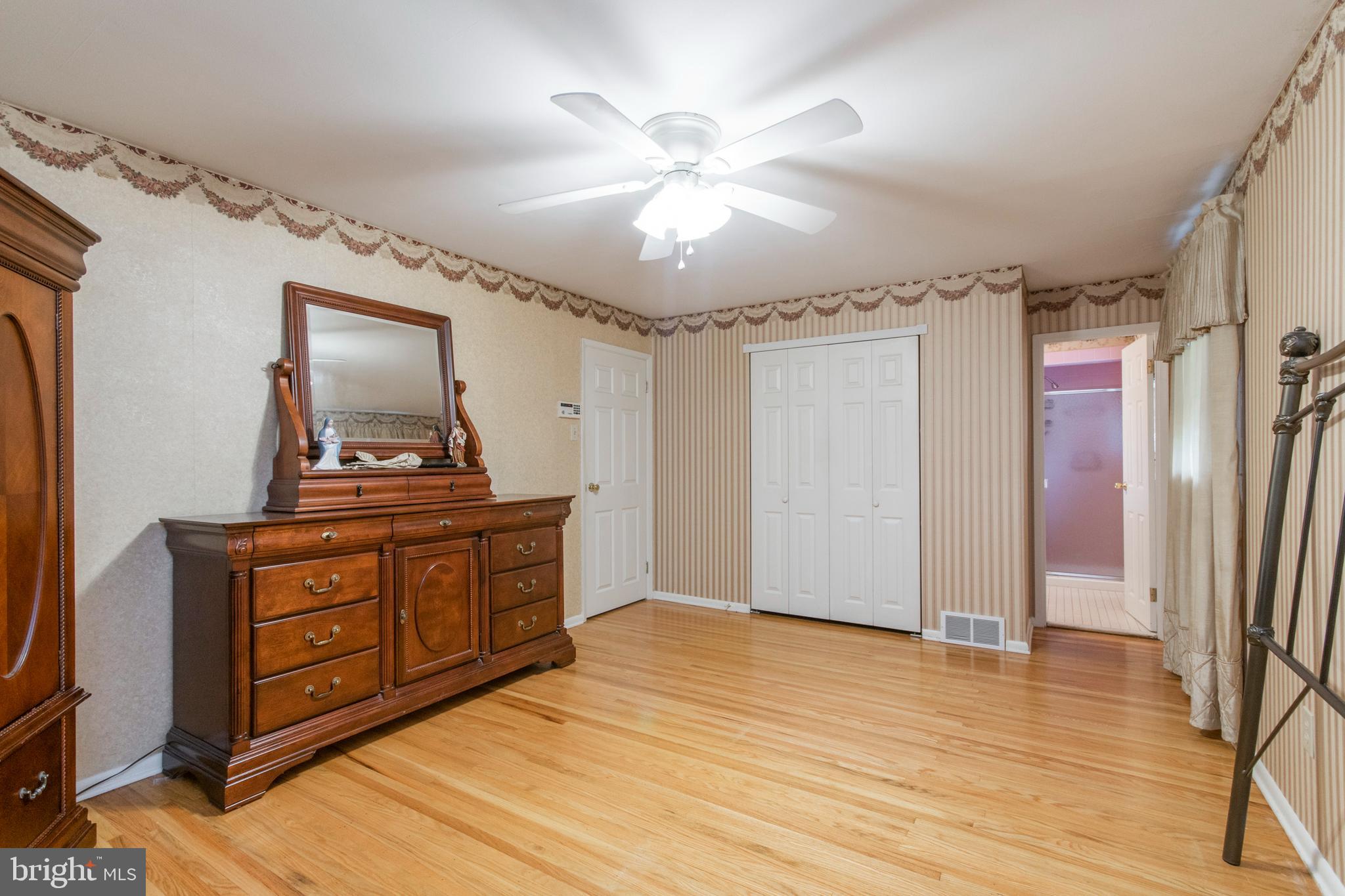 1120 Bloomdale Road Philadelphia, PA 19115 - Photo 21 of 31
