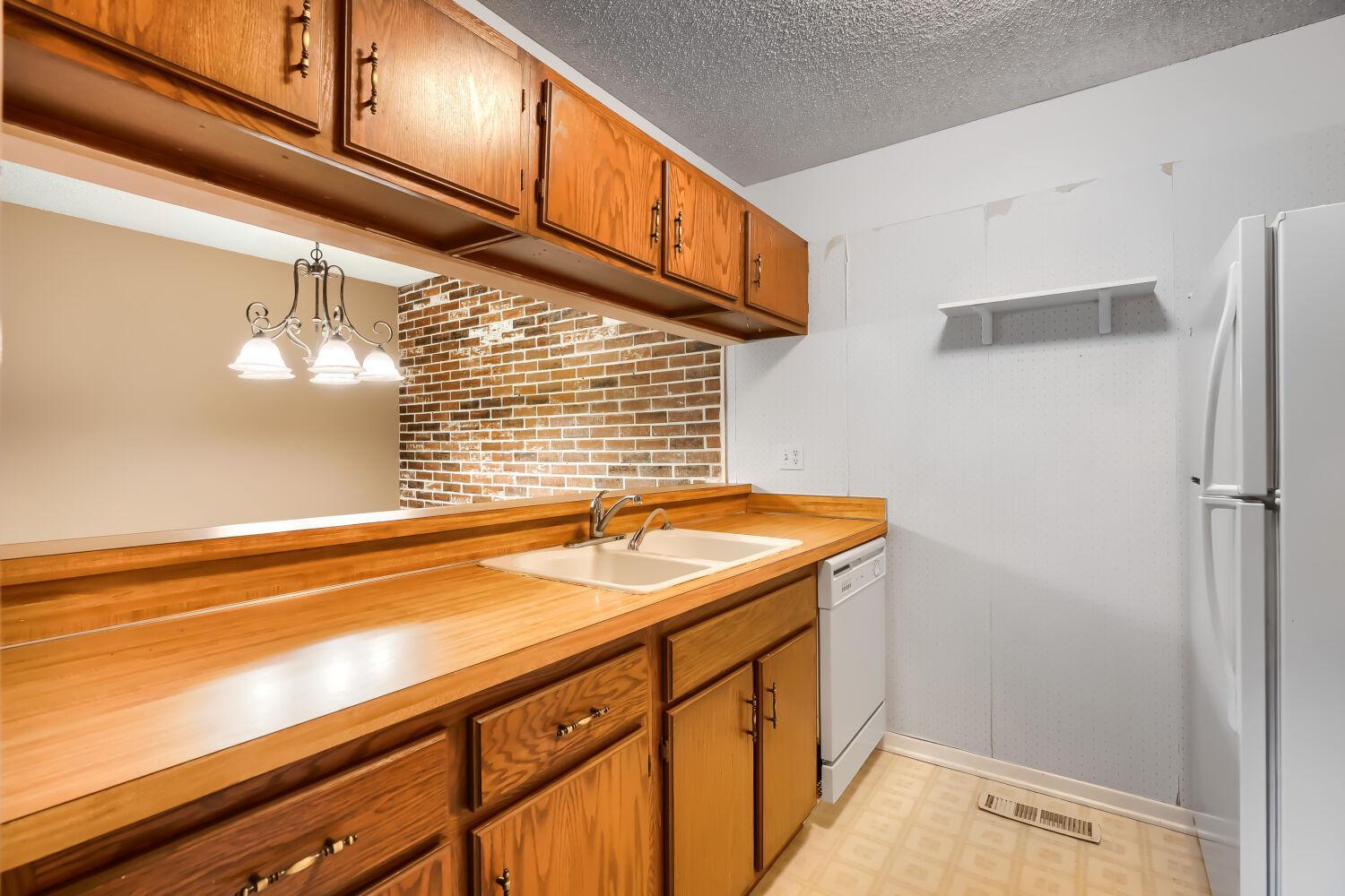 4515 Cinnamon Ridge Trail, Unit A Eagan, MN 55122 - Photo 11 of 28 Gallery Image 11