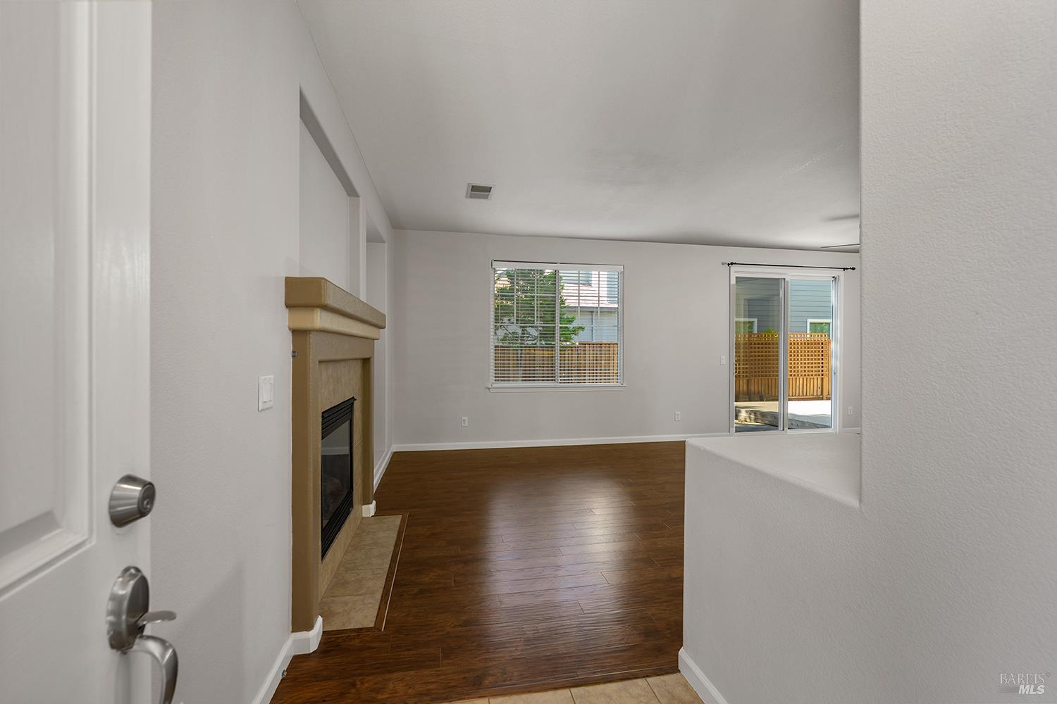 1707 St Anthony Way Santa Rosa, CA 95404 - Photo 4 of 33