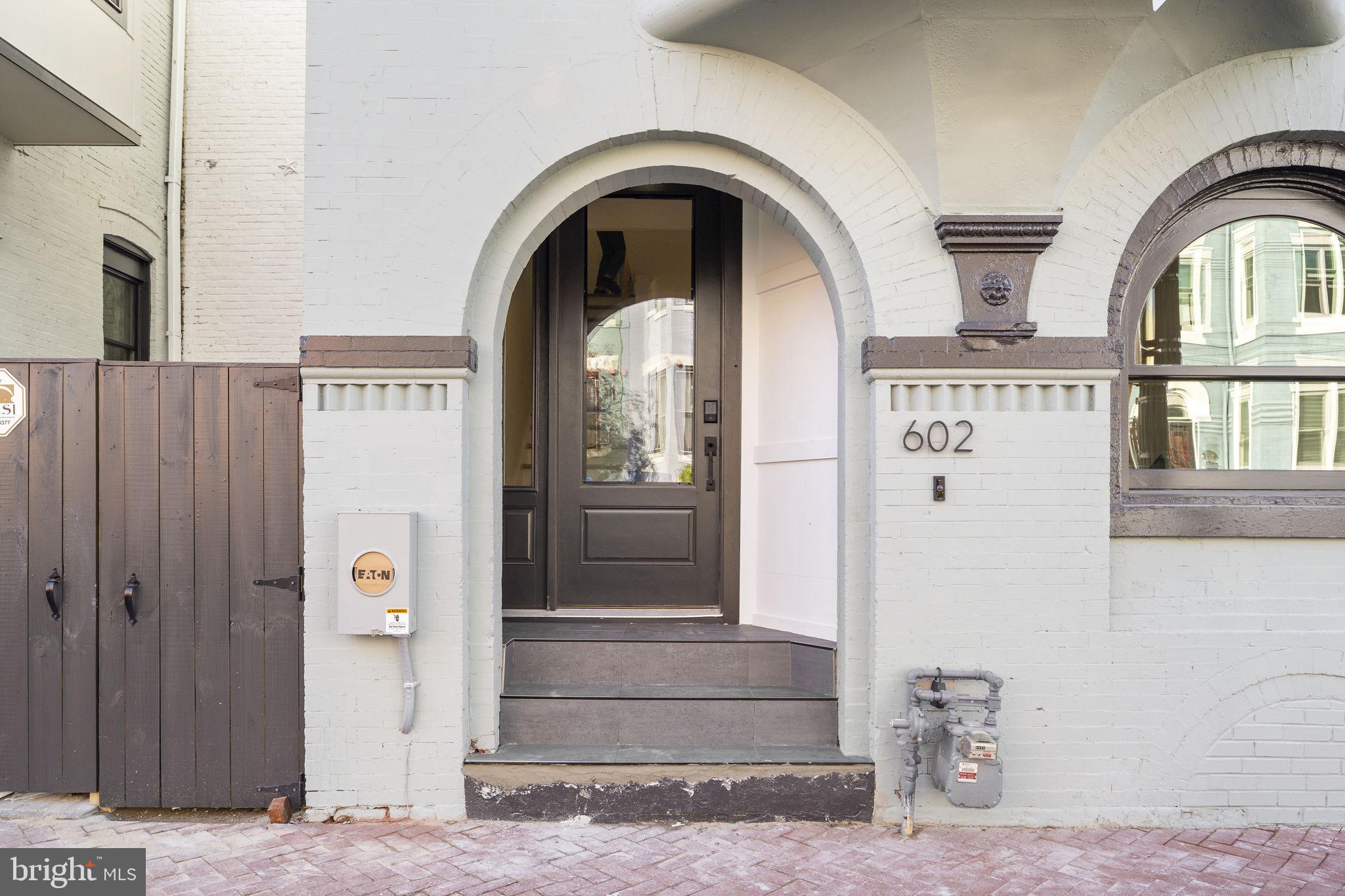 602 U Street Northwest Washington, DC 20001 - Photo 2 of 39 a view of a door with a door