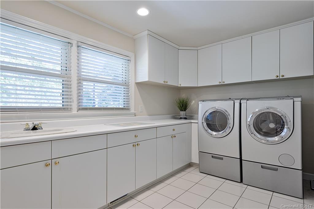 2519 Primm Road Charlotte, NC 28216 - Photo 13 of 24 Gallery Image 13