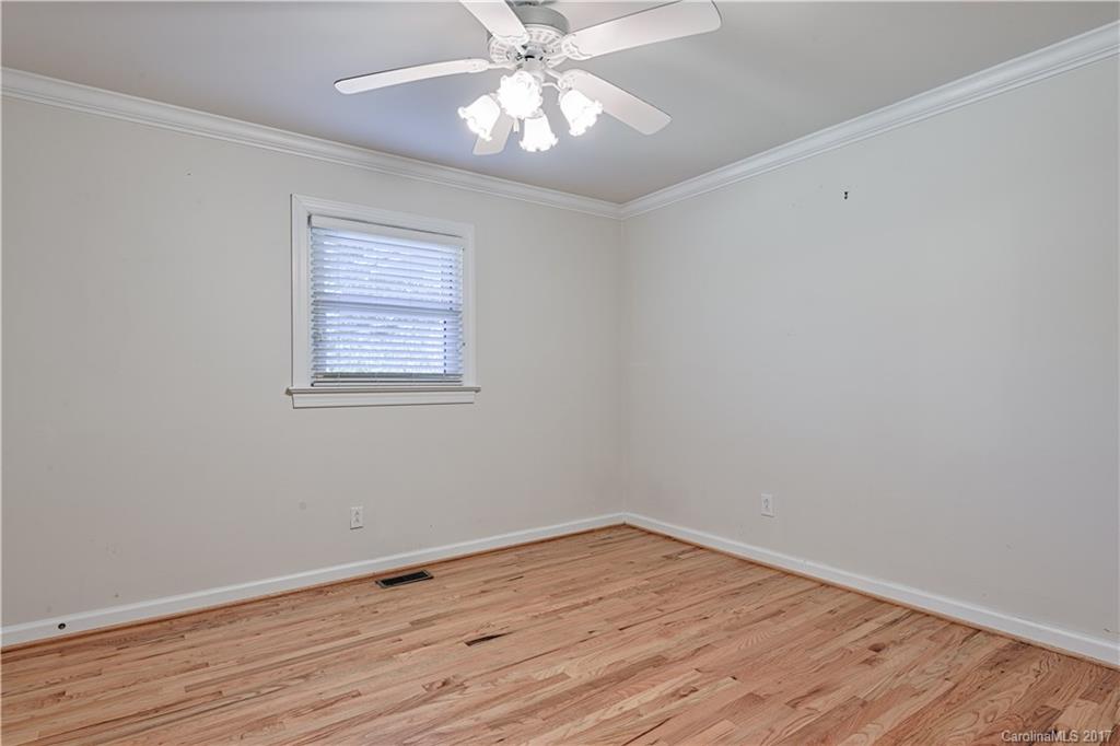 2519 Primm Road Charlotte, NC 28216 - Photo 16 of 24 Gallery Image 16