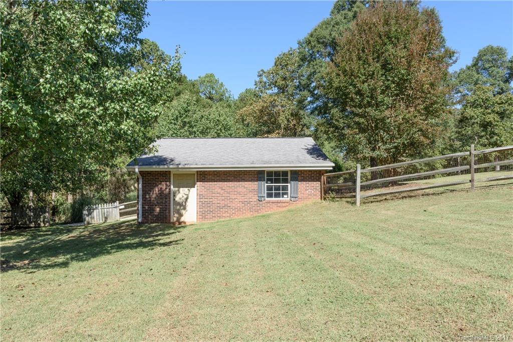 2519 Primm Road Charlotte, NC 28216 - Photo 23 of 24 Gallery Image 23